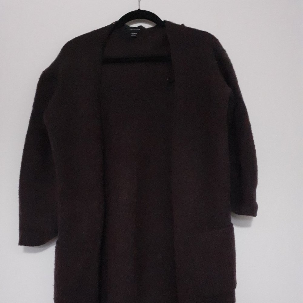ATMOSPHERE sweater  MEDIUM SIZE USED
